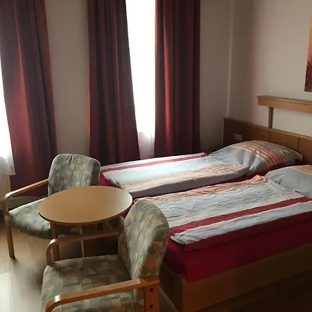 Landgasthof Germania 乡村民宿 吕德斯海姆